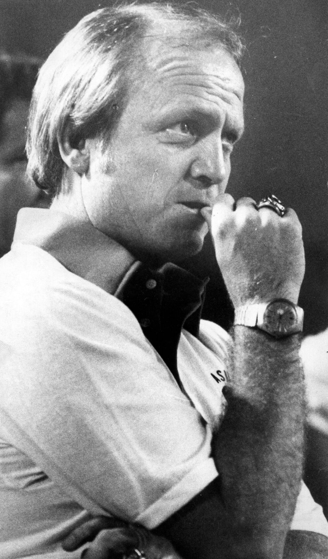 Larry Lacewell ou